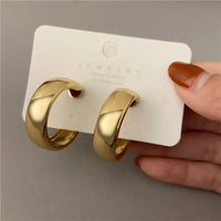 Gold-single hoop
